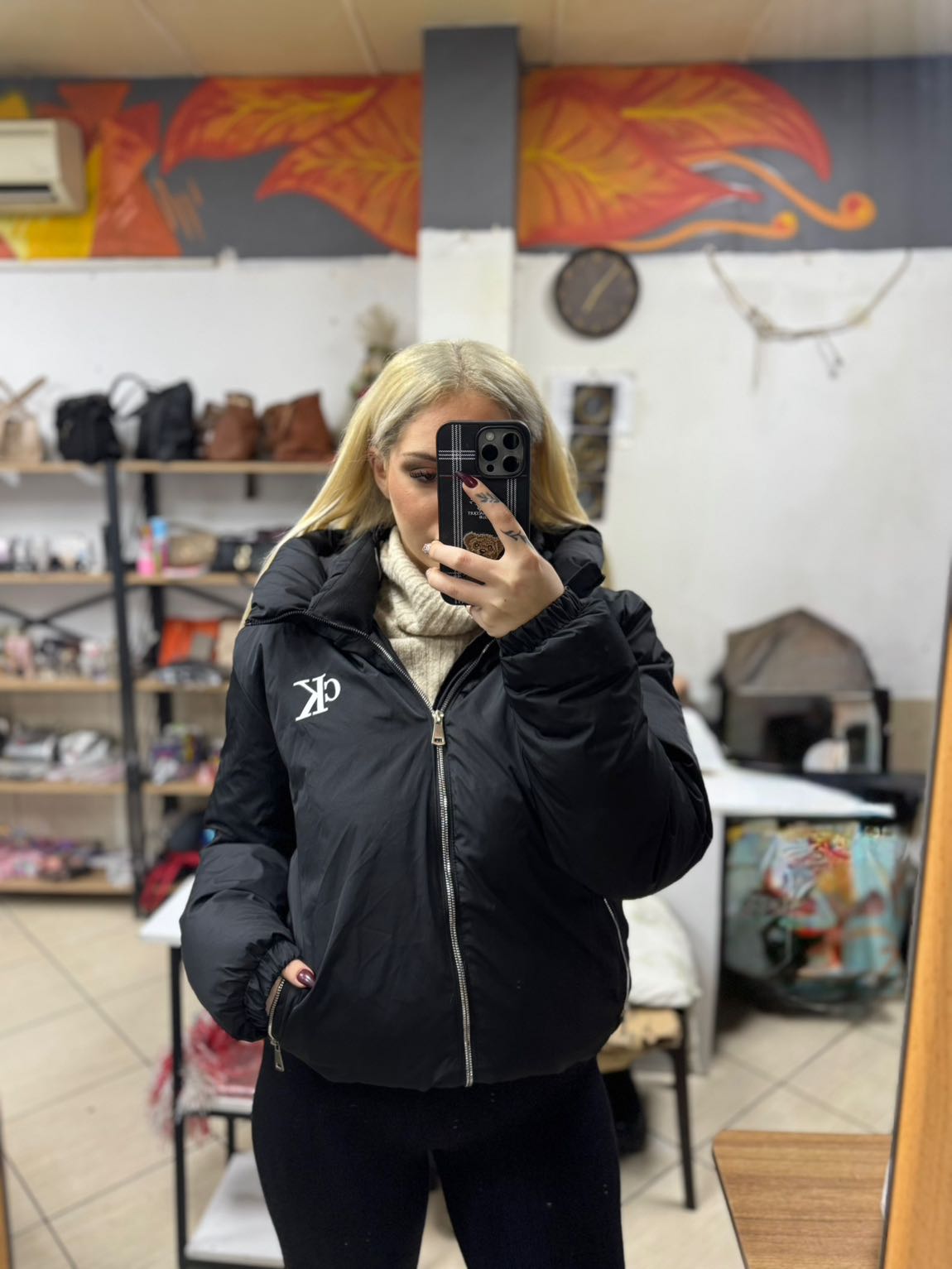 Calvin klein şişme mont — görsel 2/6