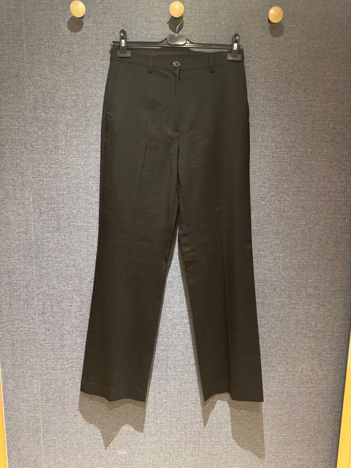 Siyah kaşmir pantolon — görsel 2/4