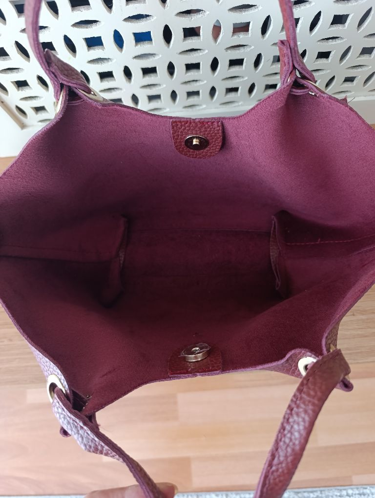 Yves Saint Laurent Bordo Çanta — görsel 2/2