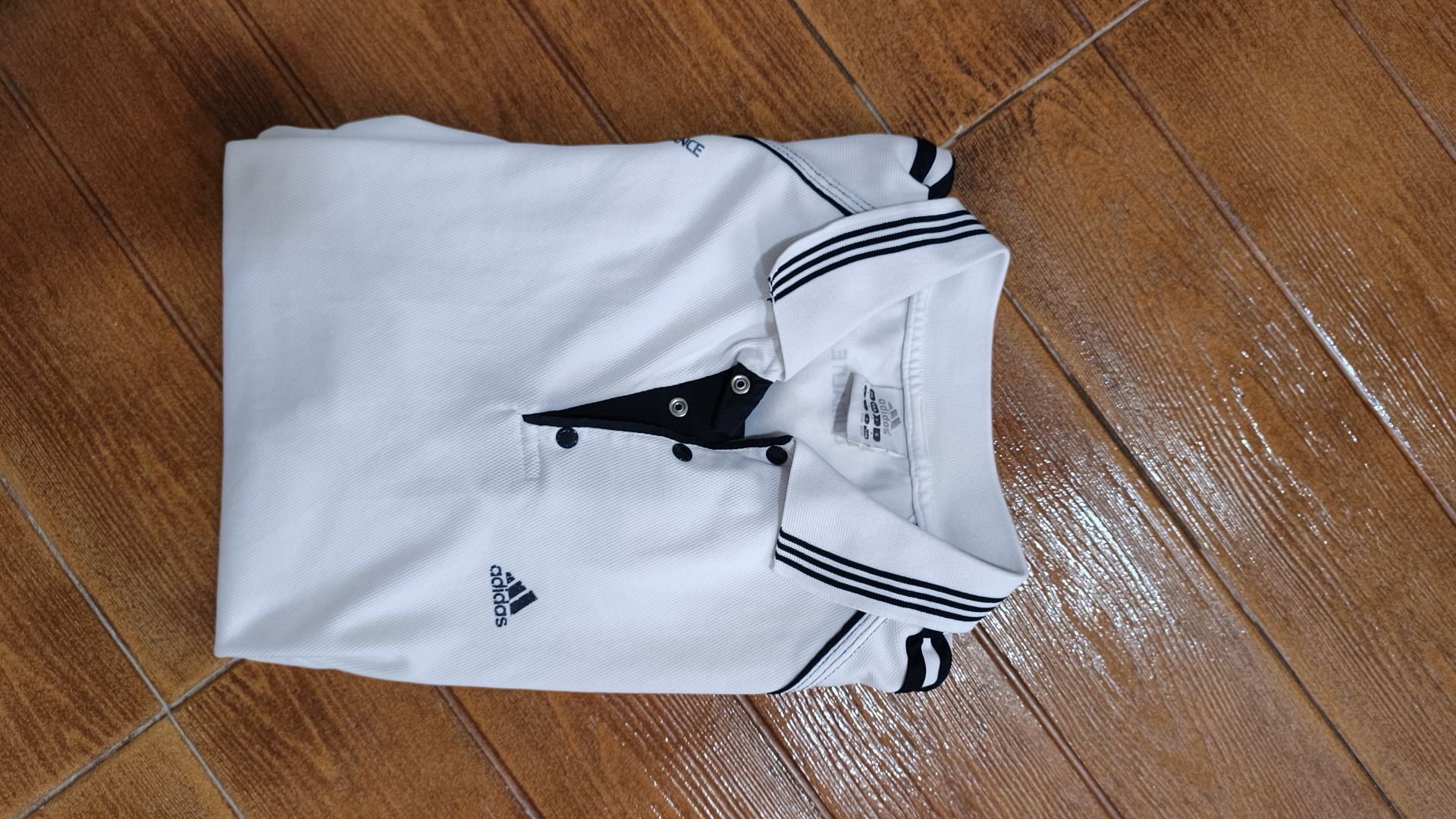 Adidas likralı tshirt. — görsel 2/14