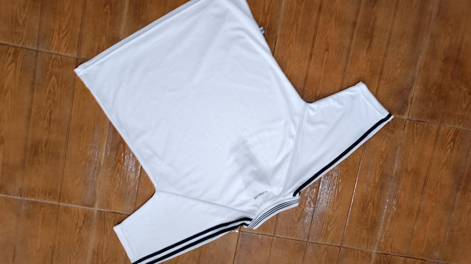 Adidas likralı tshirt. — görsel 3/14