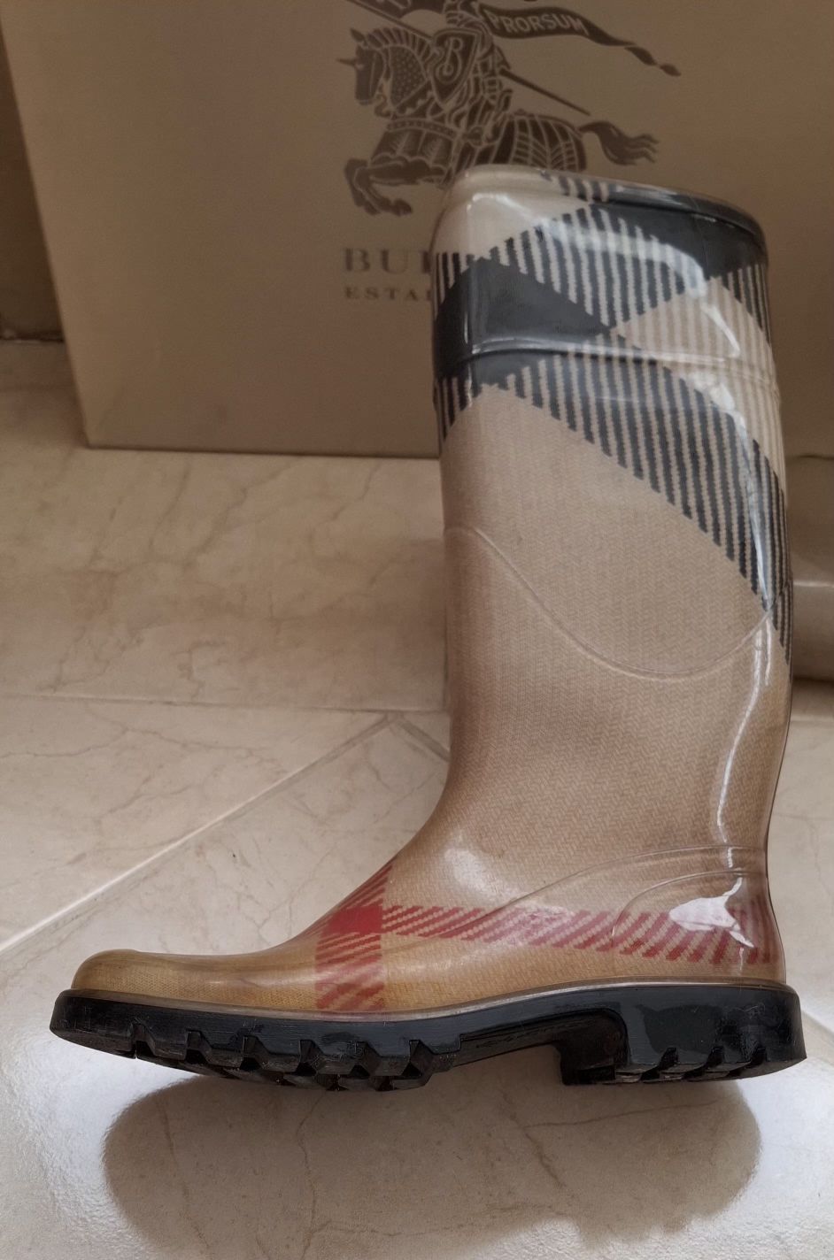 Burberry yağmur çizmesi — görsel 4/8
