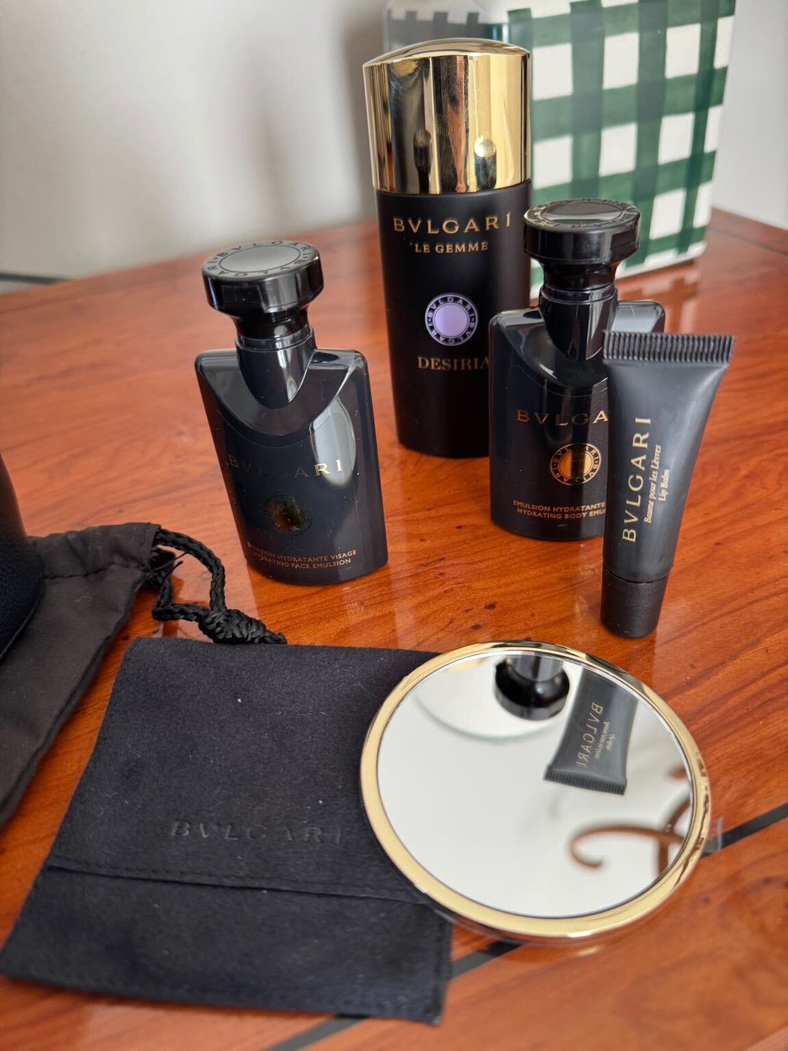 Bvlgari Emirates First Class Canta — görsel 6/8