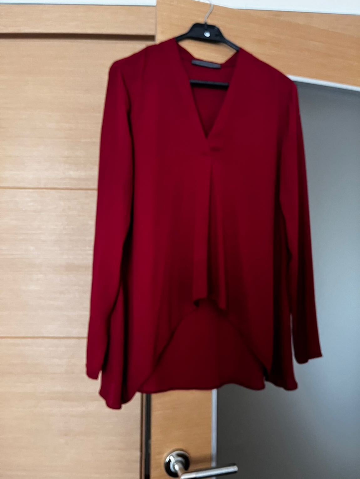 Polo garage bordo asimetrik abiye bluz — görsel 2/6