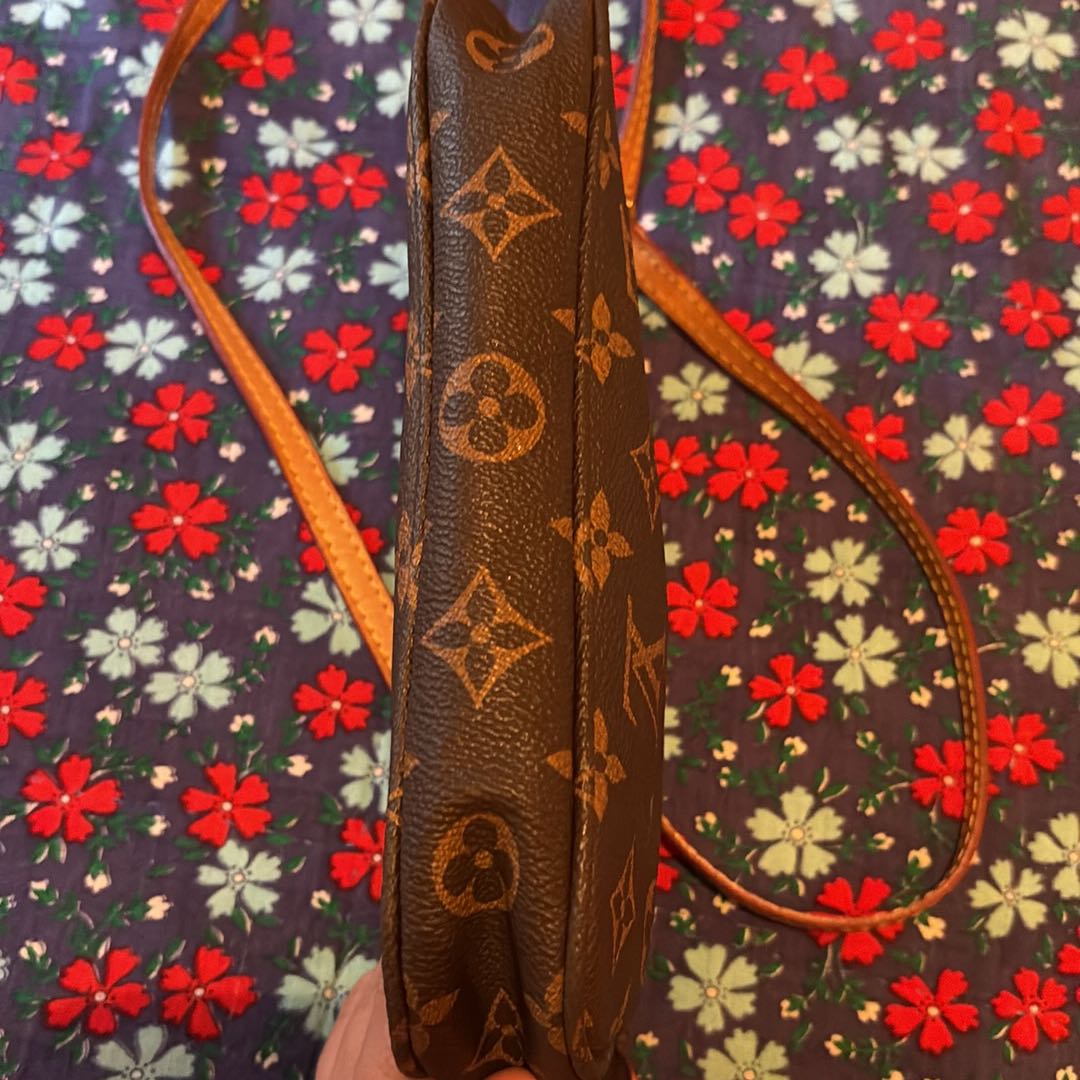 LV çapraz çanta — görsel 7/10