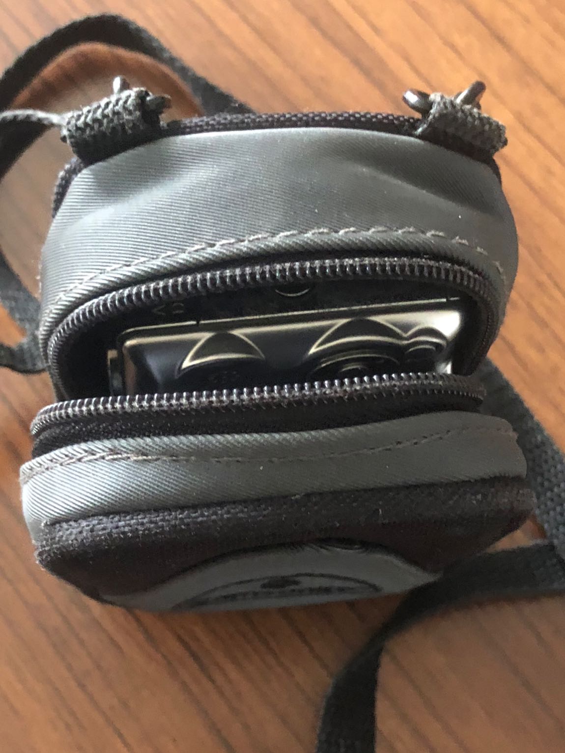 Samsonite çanta — görsel 3/8