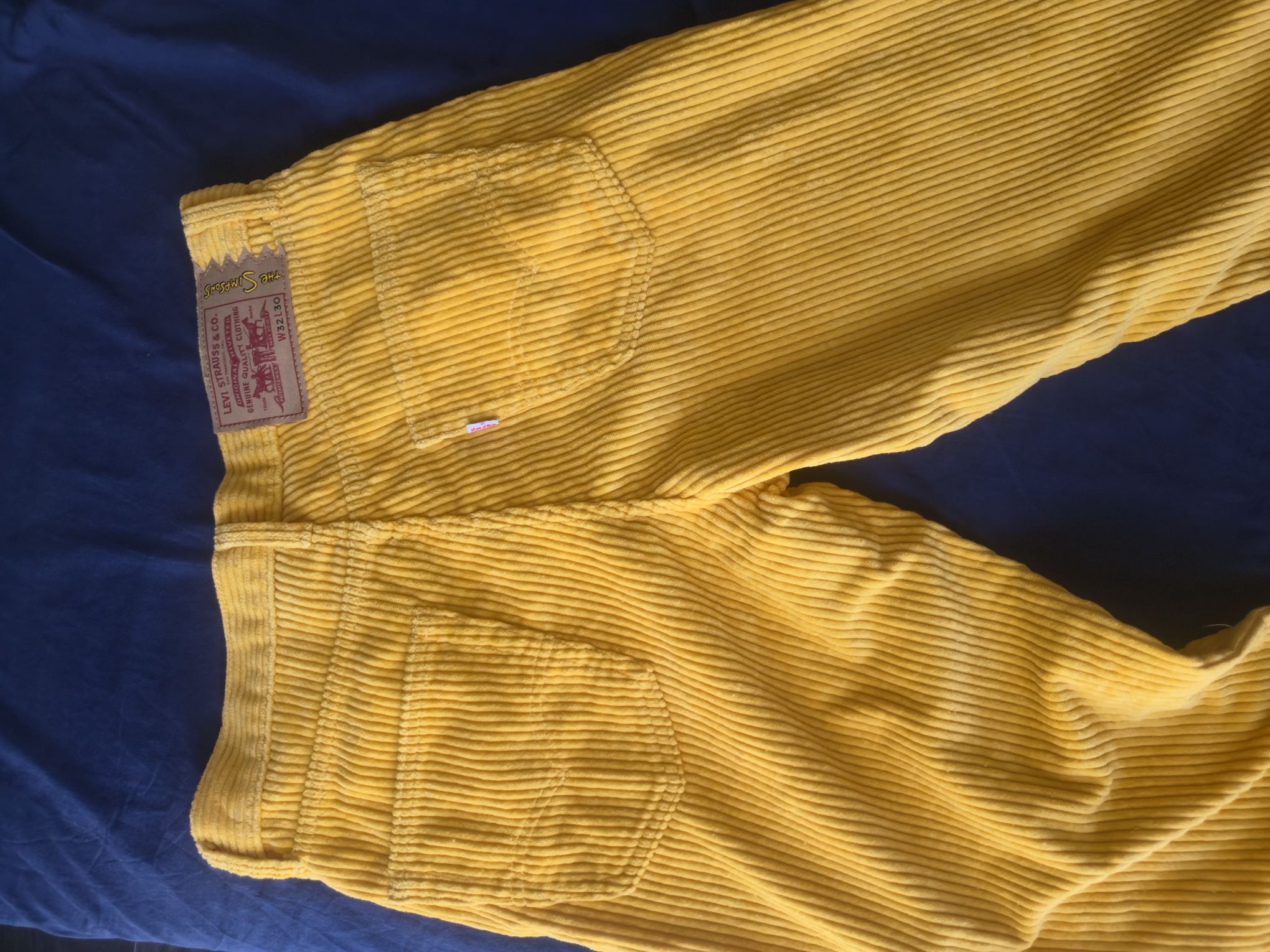 LEVI’S® THE SIMPSONS™ HIGH LOOSE CORD — görsel 2/6