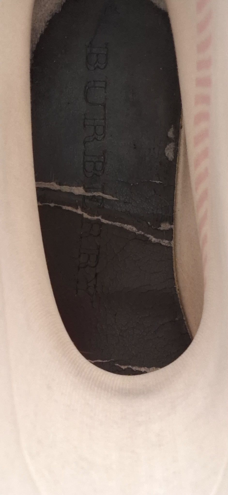 Burberry yağmur çizmesi — görsel 8/8