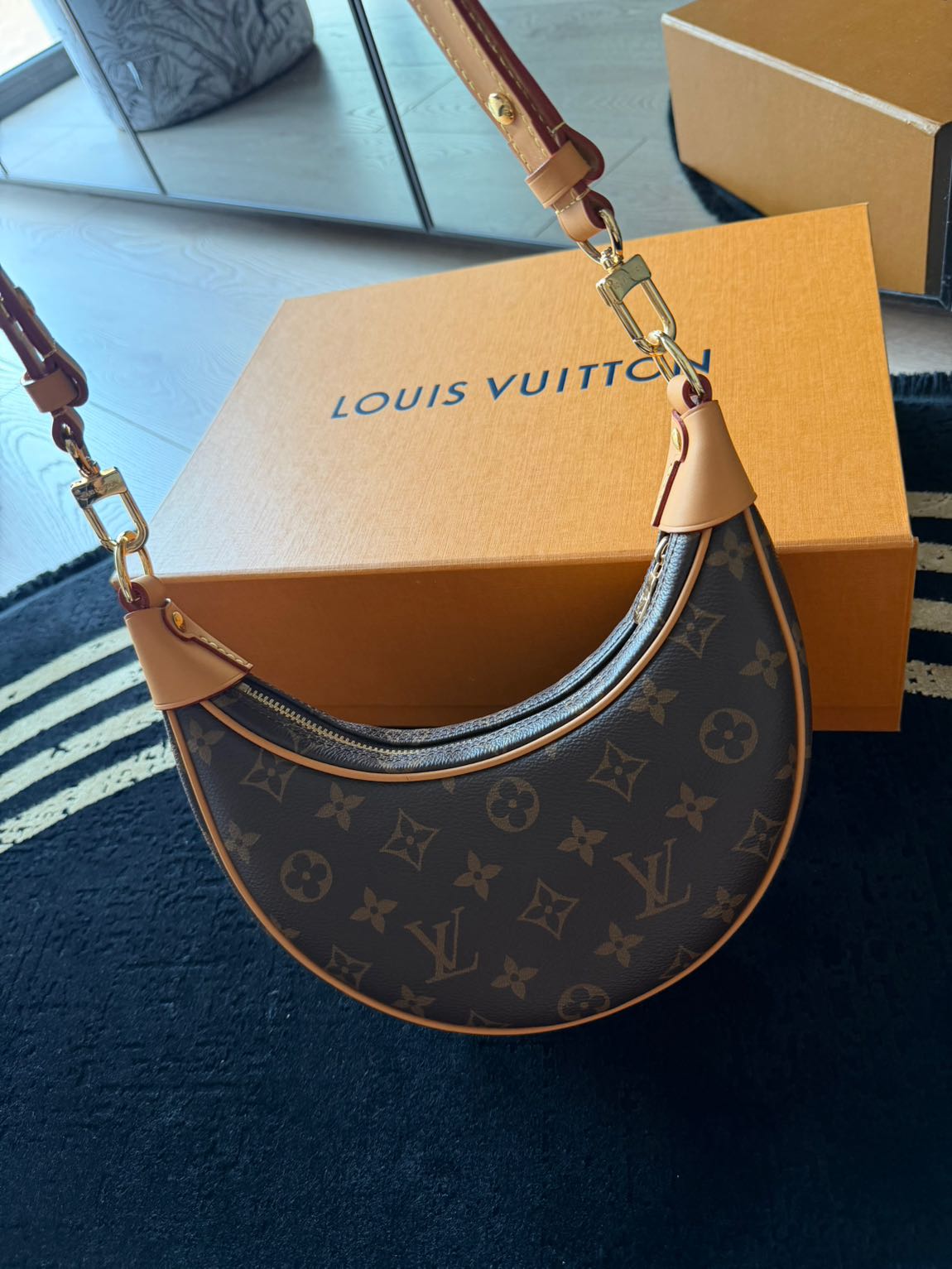 Louis Vuitton Loop — görsel 4/7