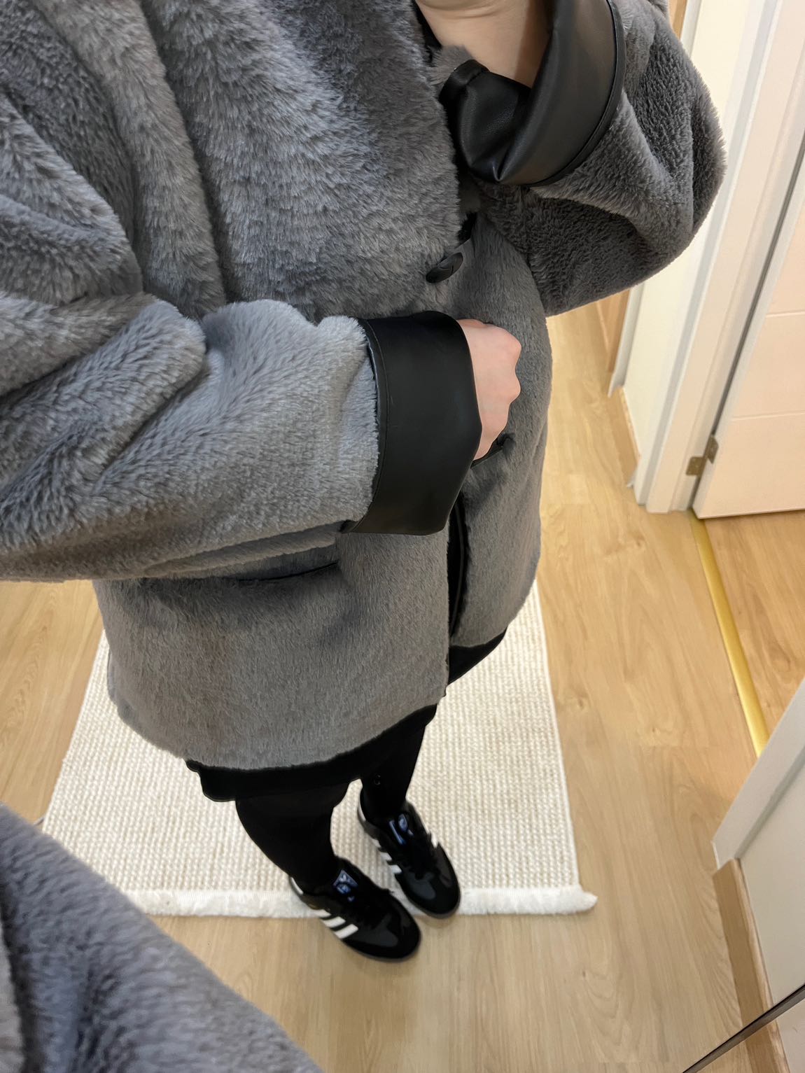 Mango Model Peluş Mont — görsel 6/6