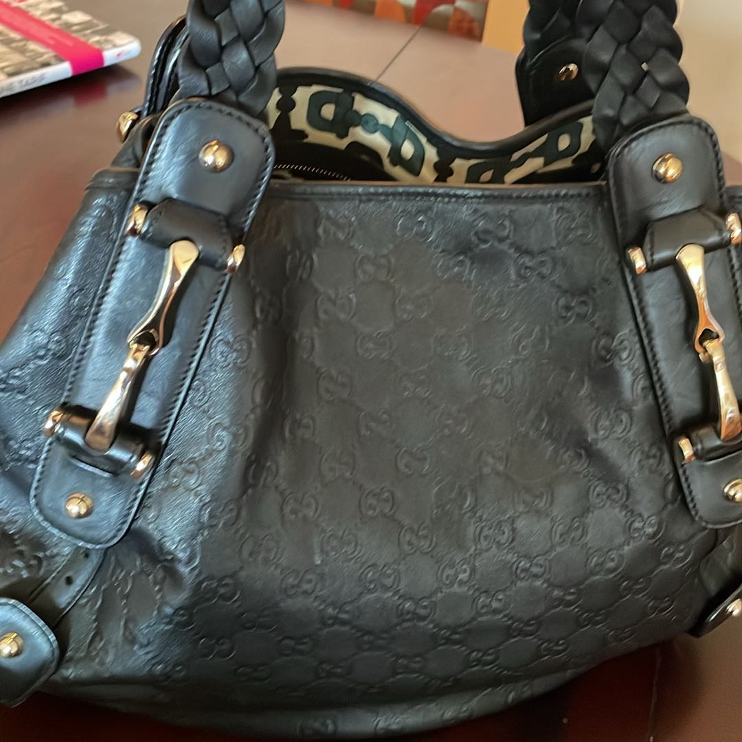 Gucci — görsel 6/8