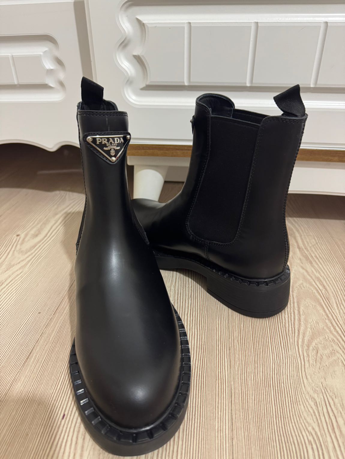 Prada Siyah Deri Bot — görsel 6/8