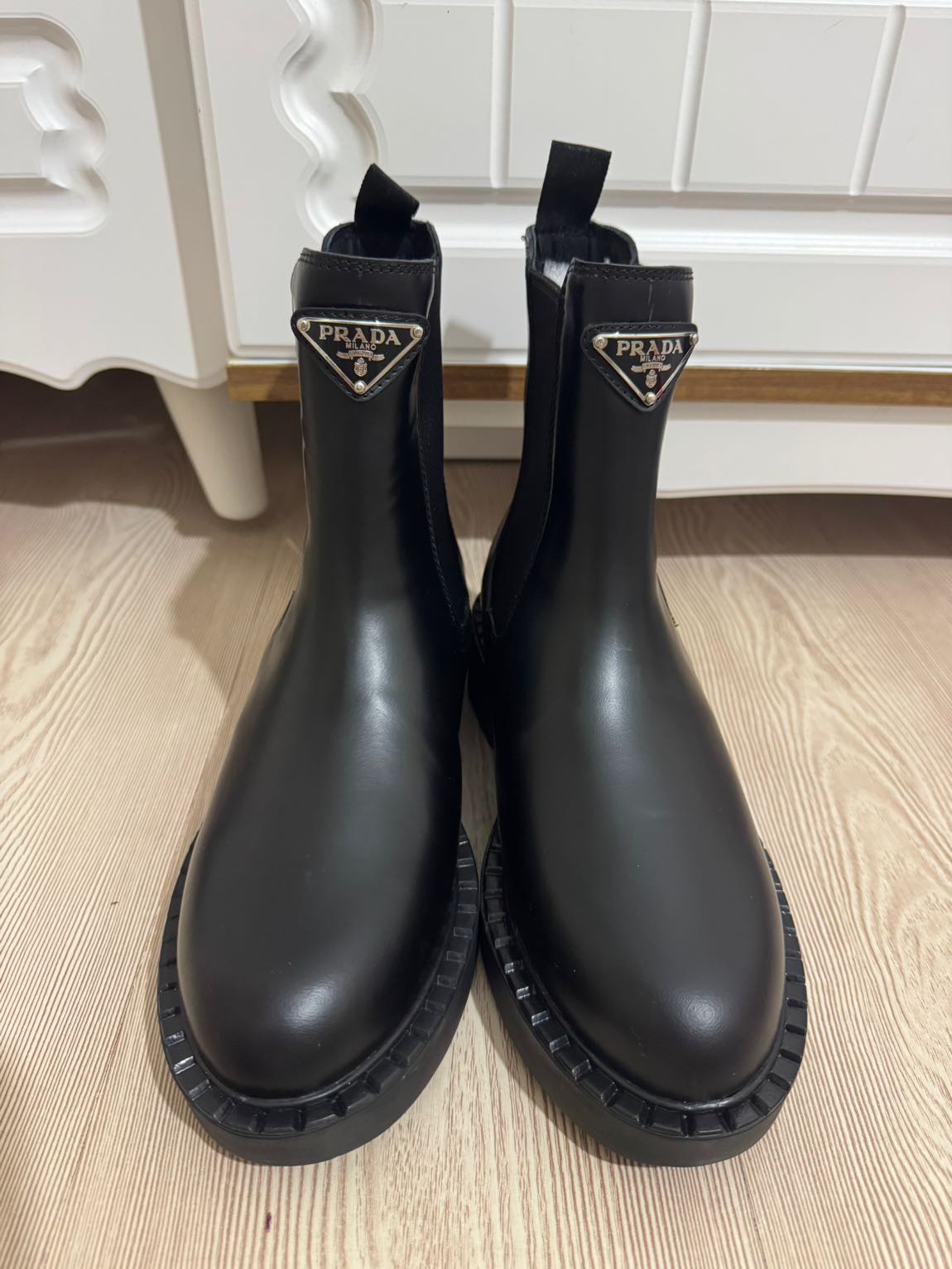Prada Siyah Deri Bot — görsel 4/8