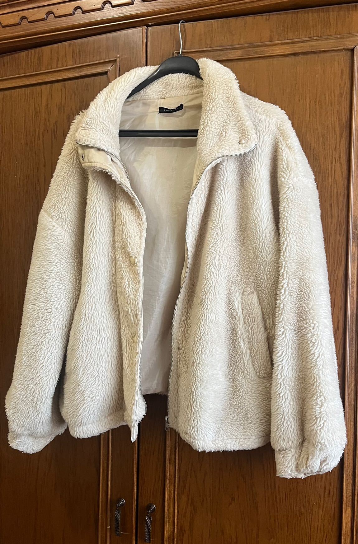 TRENDYOL MİLLA Krem Peluş Polar Ceket — görsel 2/3