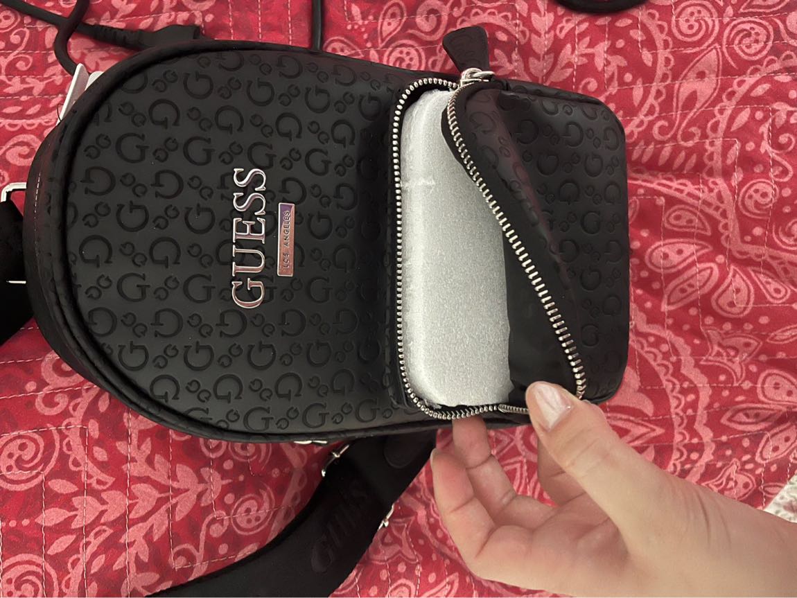 Guess çanta — görsel 4/8