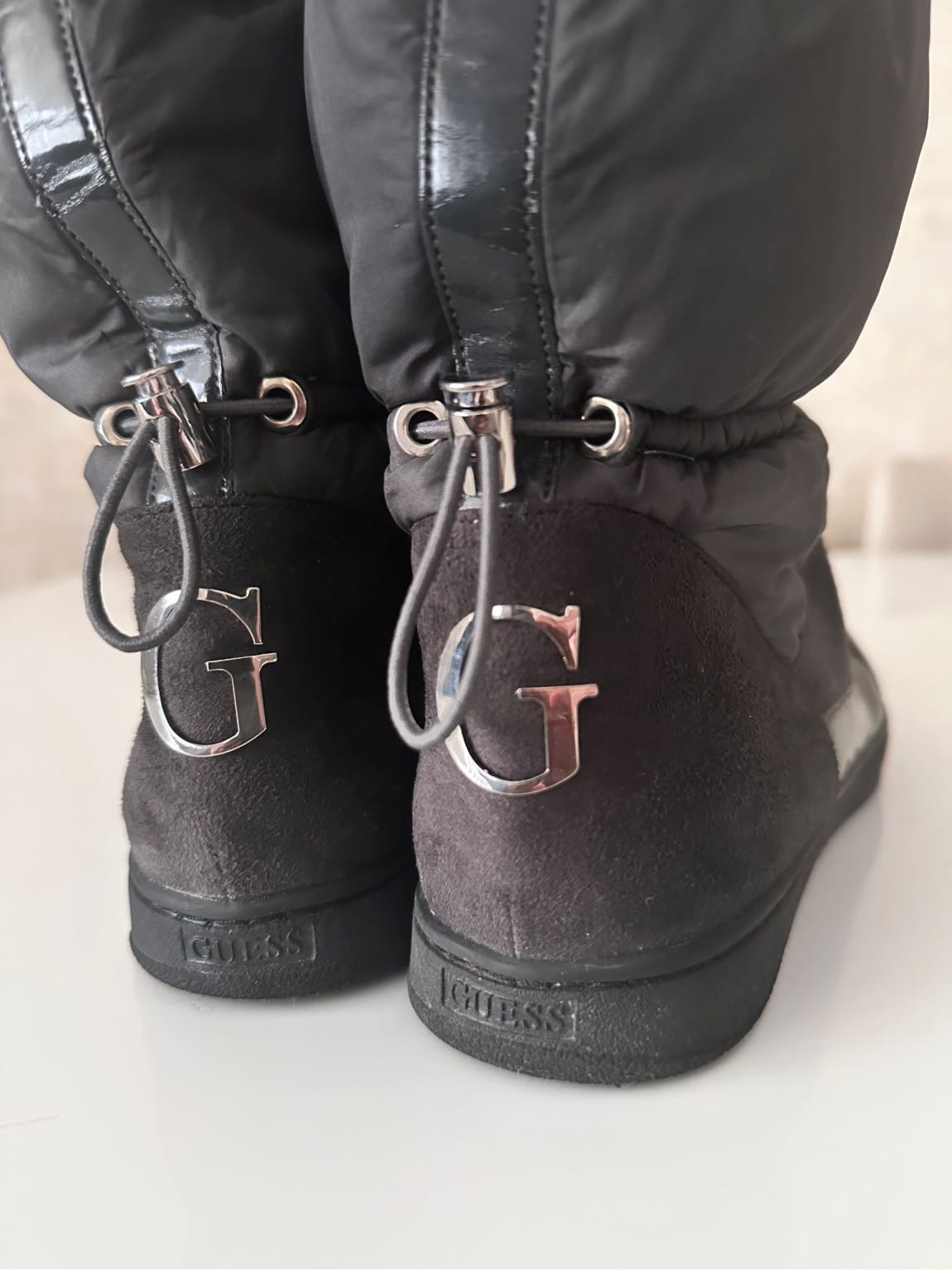 Guess — görsel 7/8