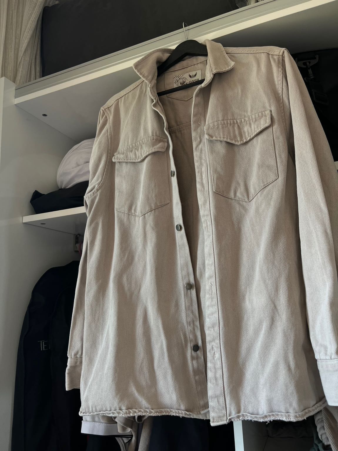 Cepli Erkek Denim Kot Gömlek — görsel 2/6
