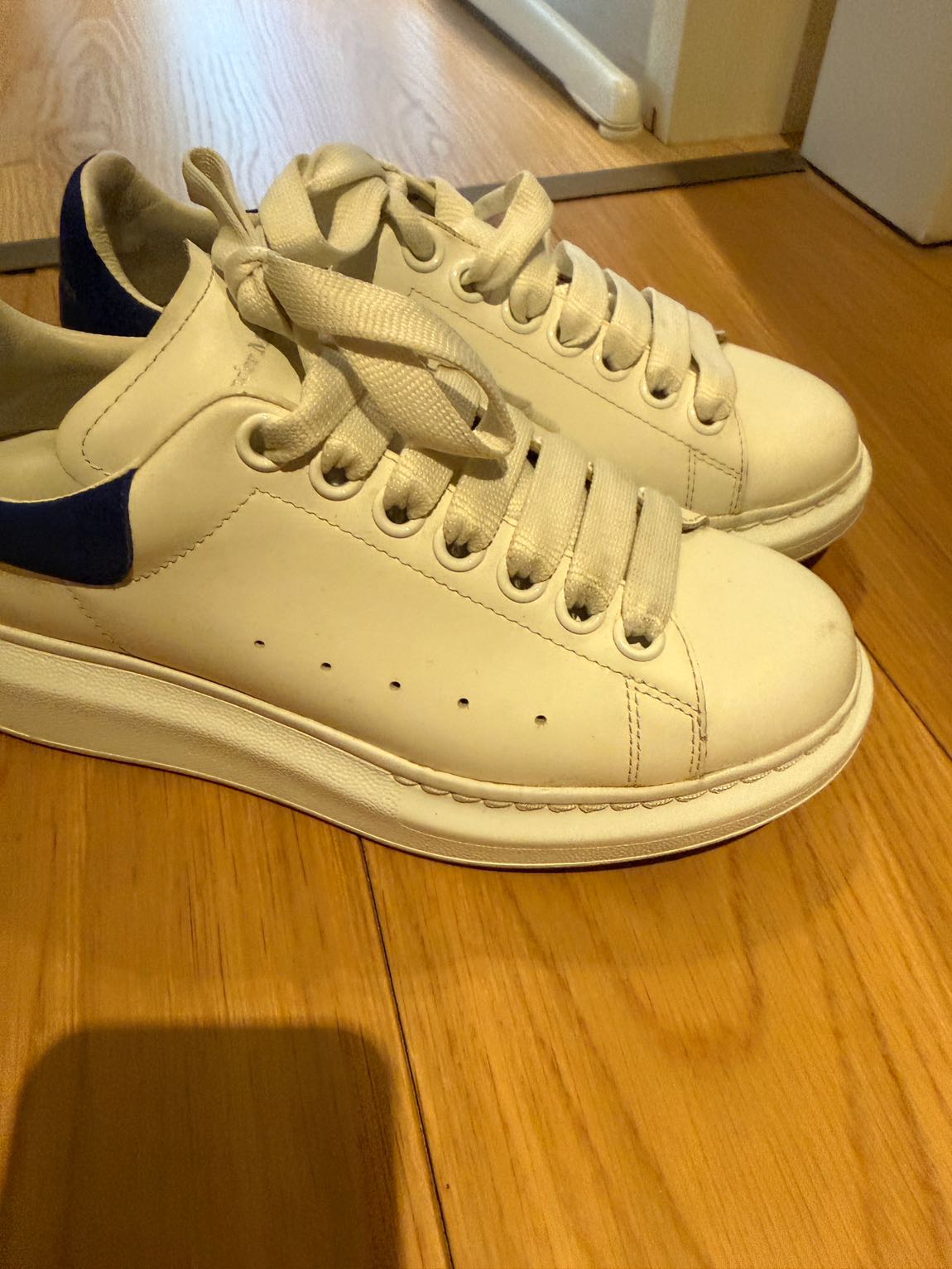 Alexander mcqueen — görsel 2/3