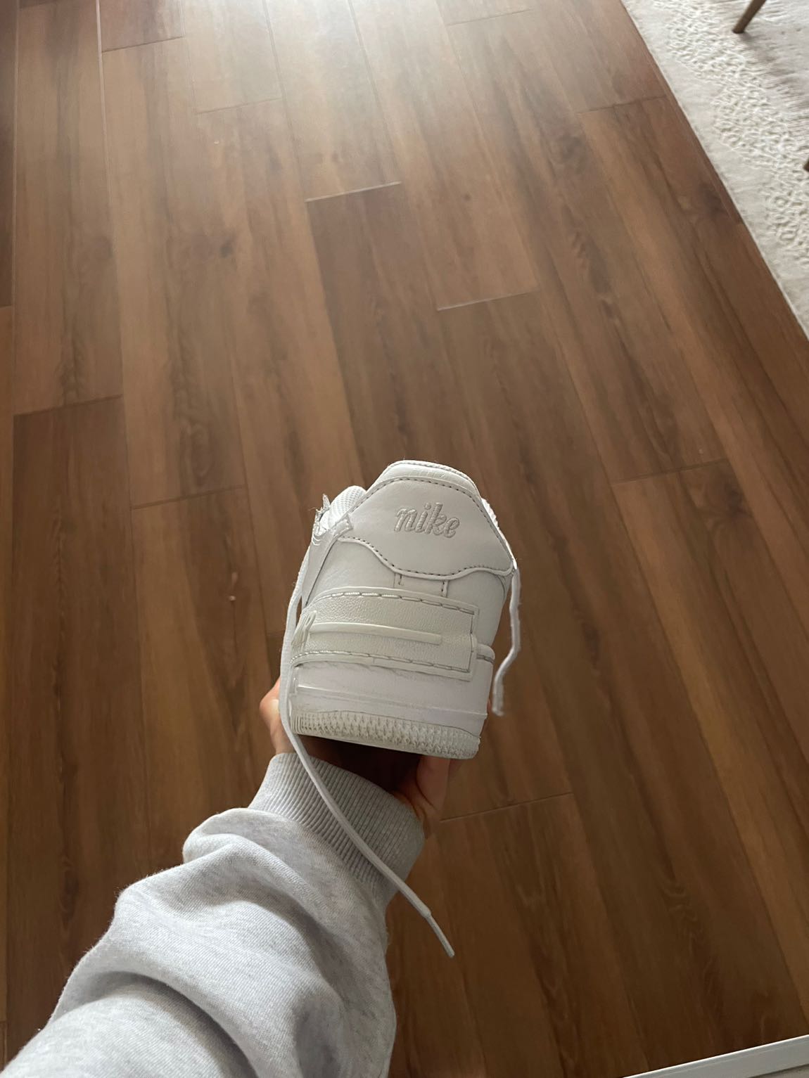 Beyaz Nike Air Force 1 Shadow Sneaker — görsel 4/6