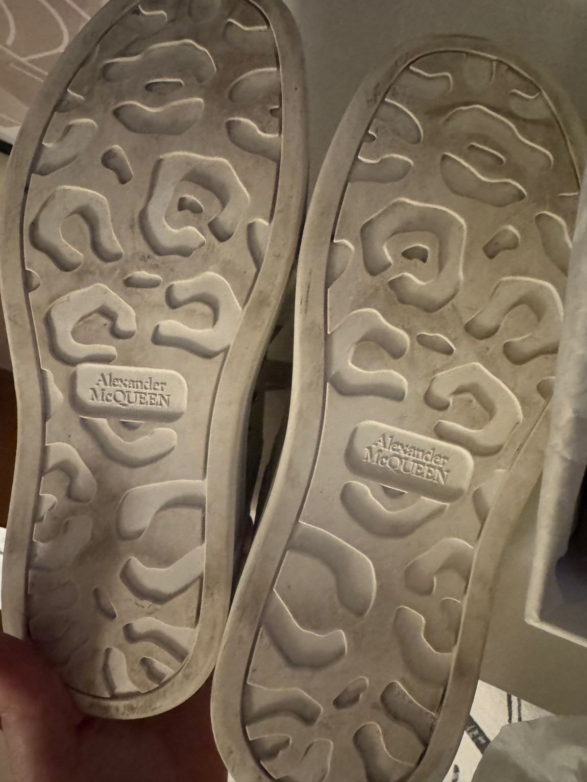 Alexander McQueen Bej Sneaker — görsel 4/11