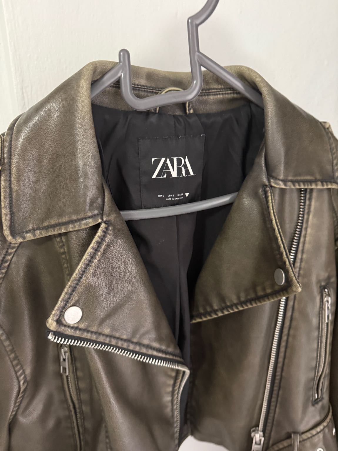 ZARA VİRAL Haki Deri Ceket — görsel 5/7
