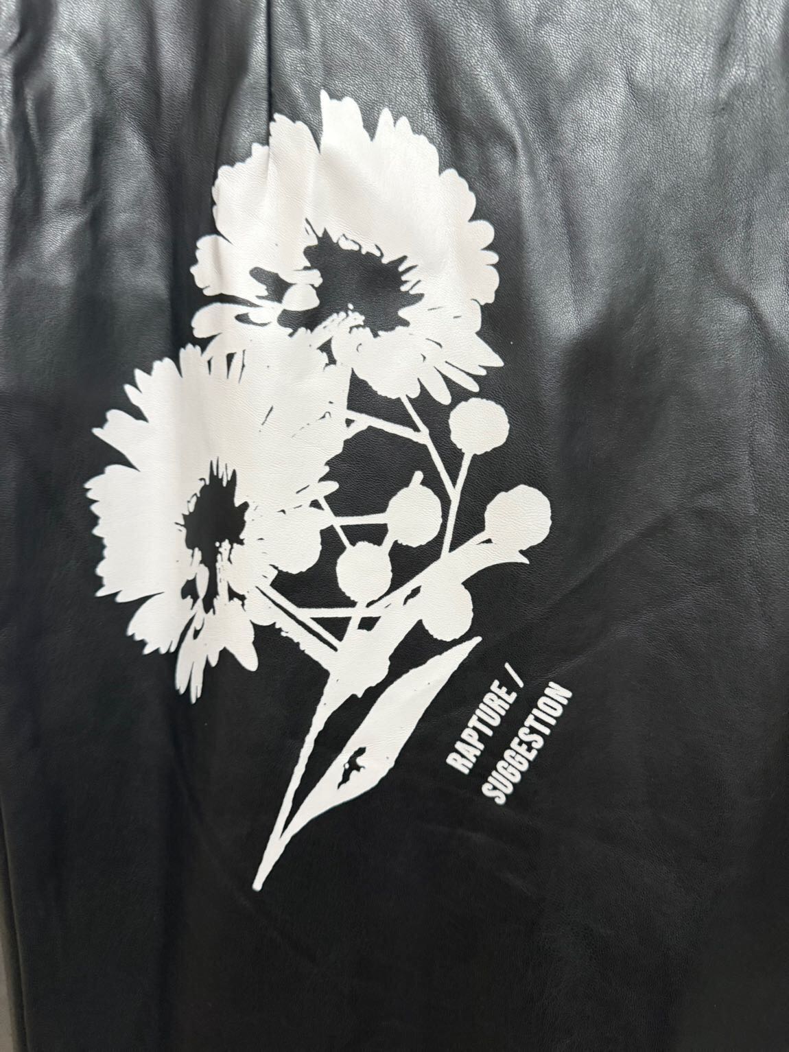 Deri prada etek — görsel 6/9