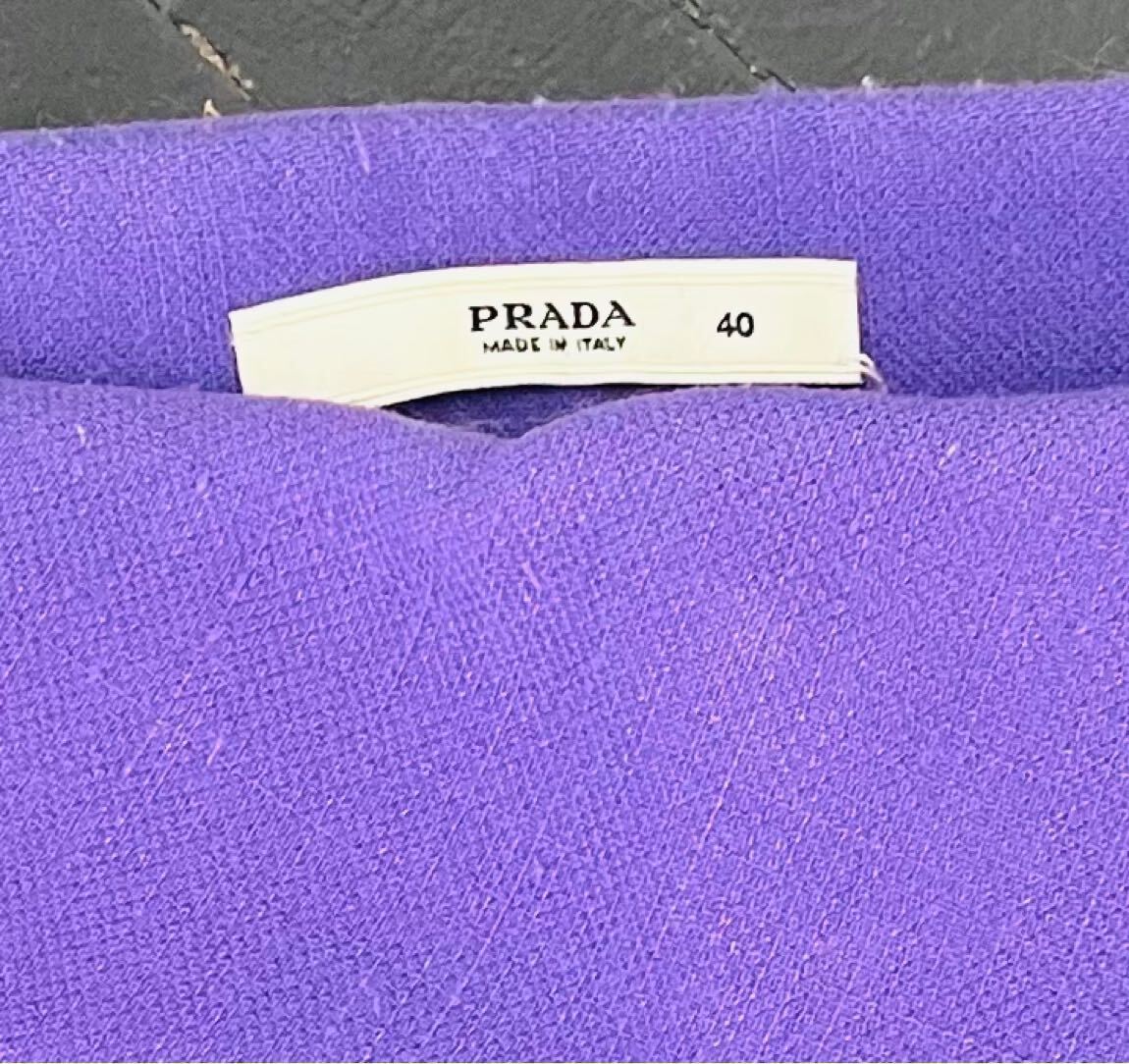 Prada etek — görsel 2/5