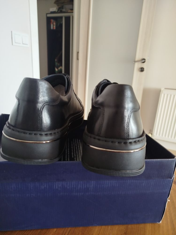 Siyah Deri Sneaker — görsel 3/3