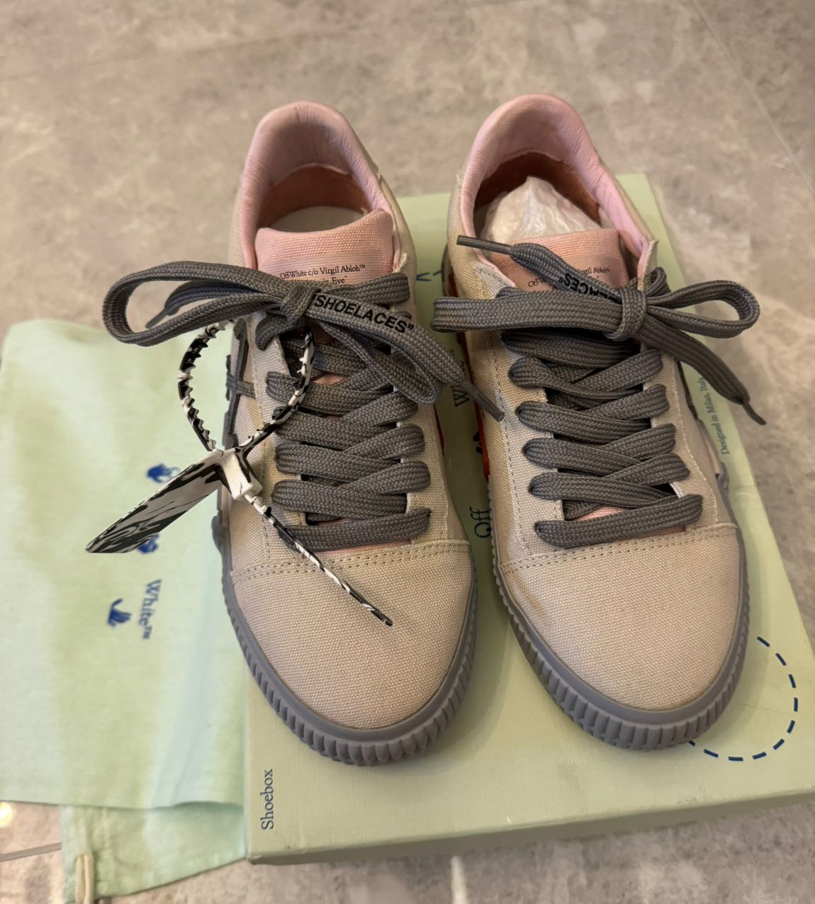 Off White Sneaker 36 numara orijinal — görsel 3/8