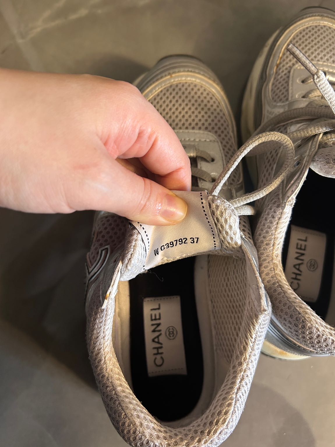 Chanel Gümüş Sneaker — görsel 6/8