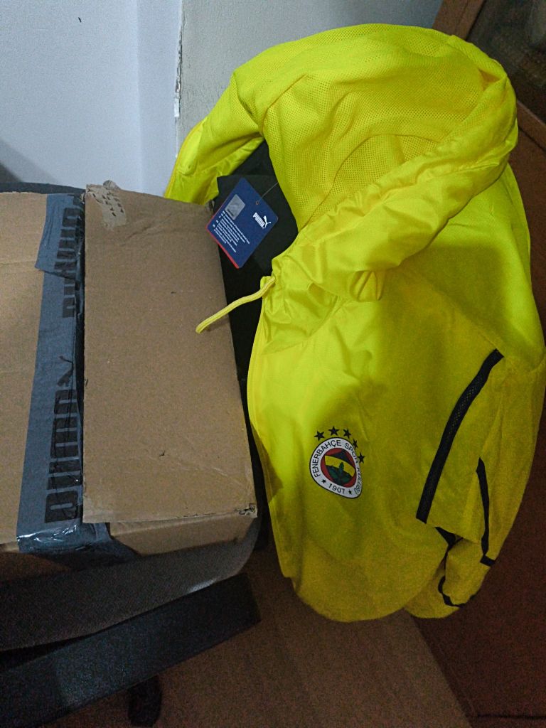 Sarı Fenerbahçe Puma Spor Montu — görsel 5/5