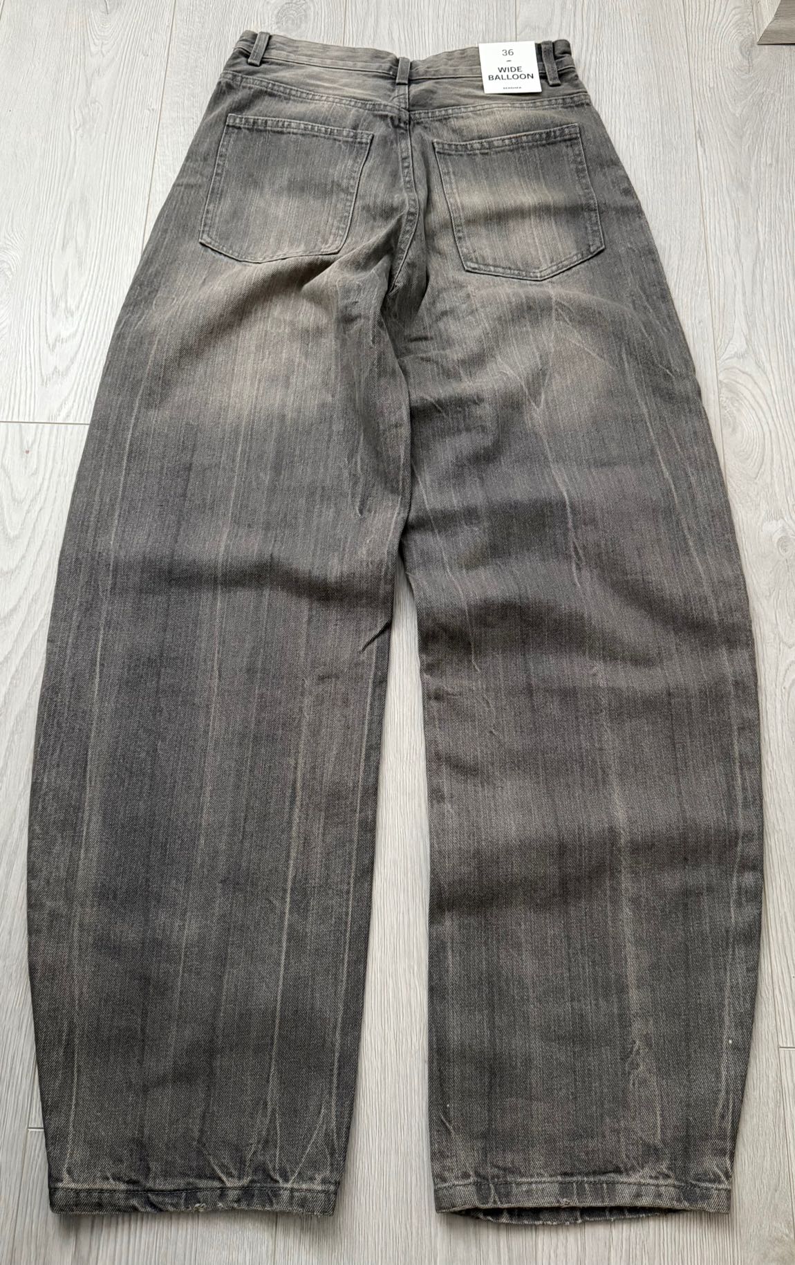 Bershka eskitme detaylı gri bol jean — görsel 4/6