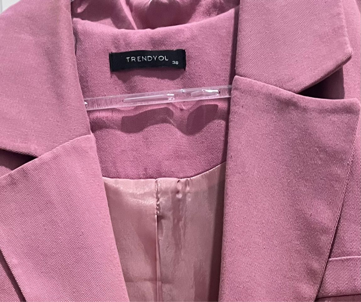 TRENDYOL MİLLA PEMBE BLAZER — görsel 2/2