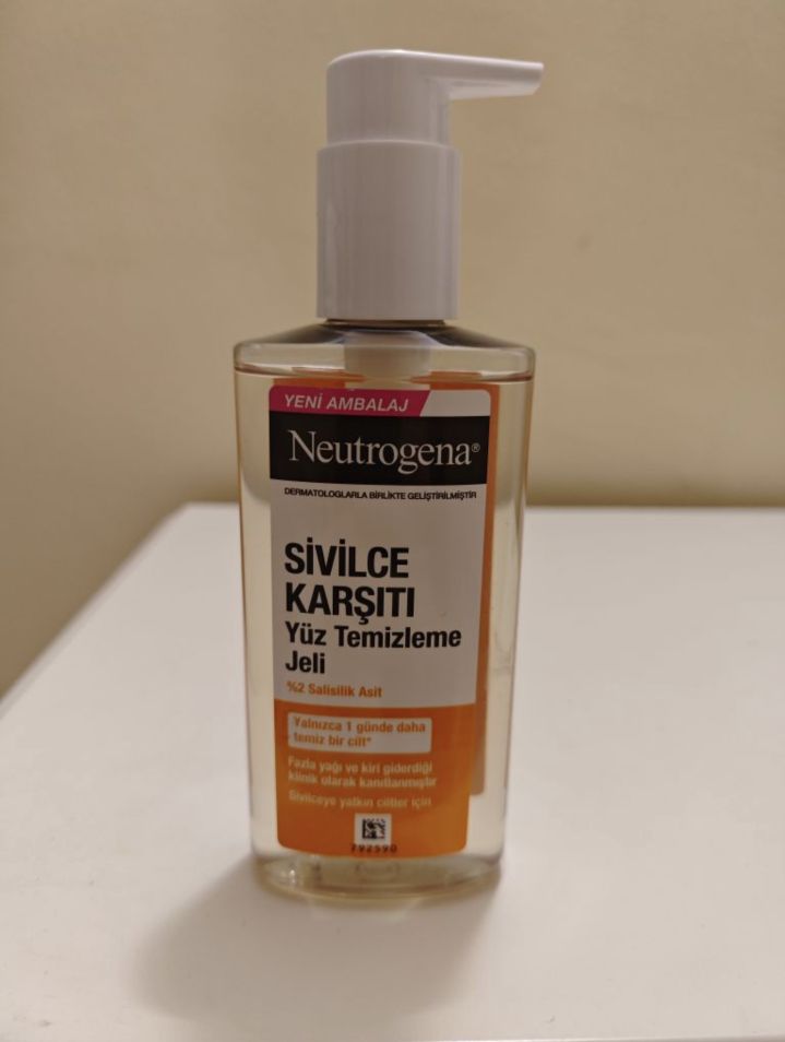 Neutrogena jel — görsel 2/4