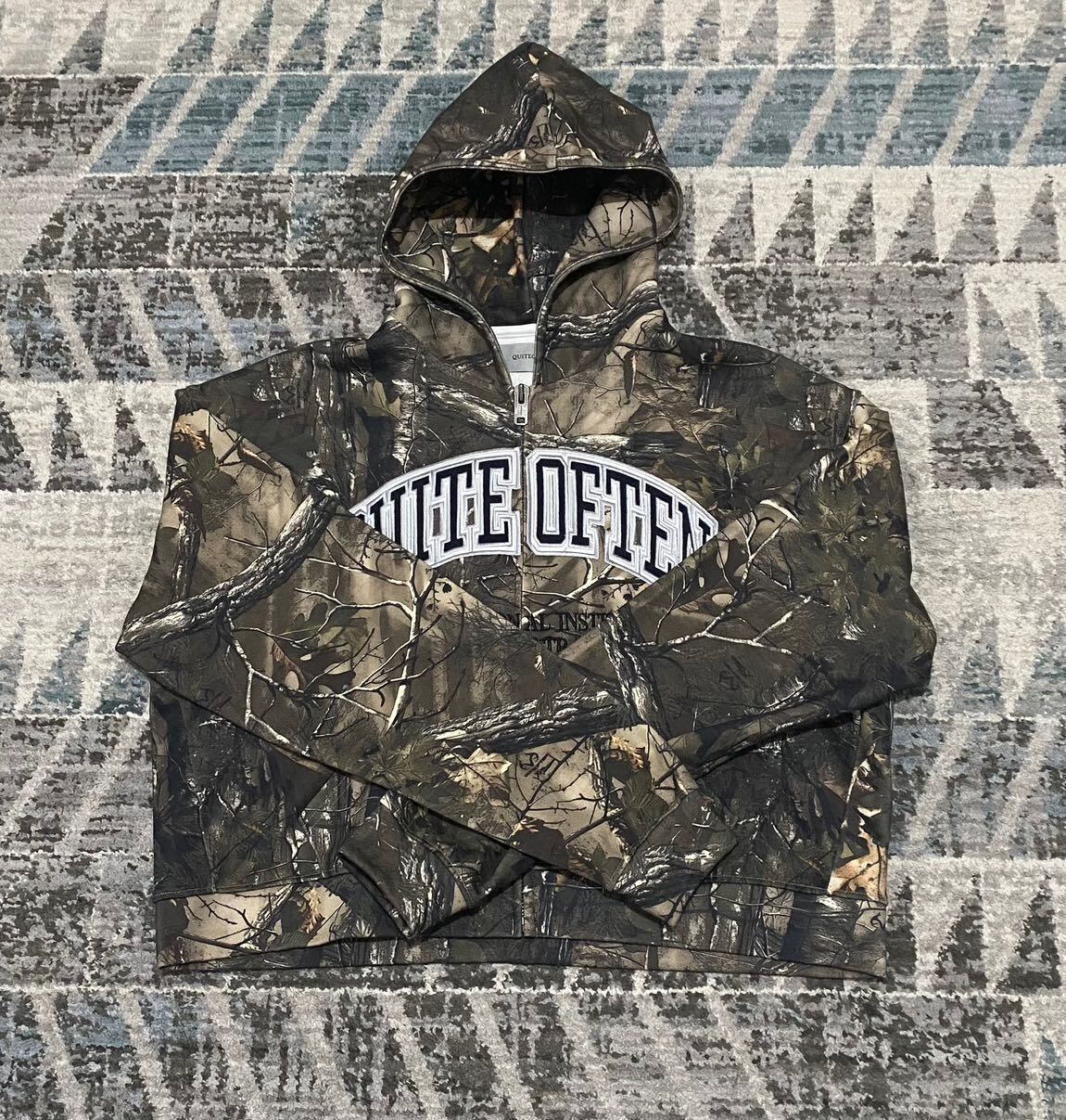 QuiteOften_ Camo Zip — görsel 2/2