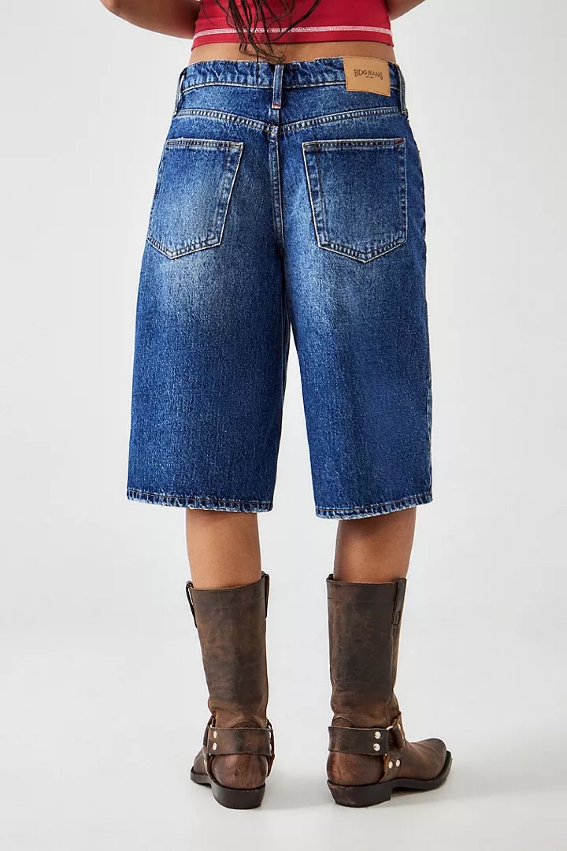 BDG Urban Outfitters Mid-Wash Kot Şort — görsel 4/6