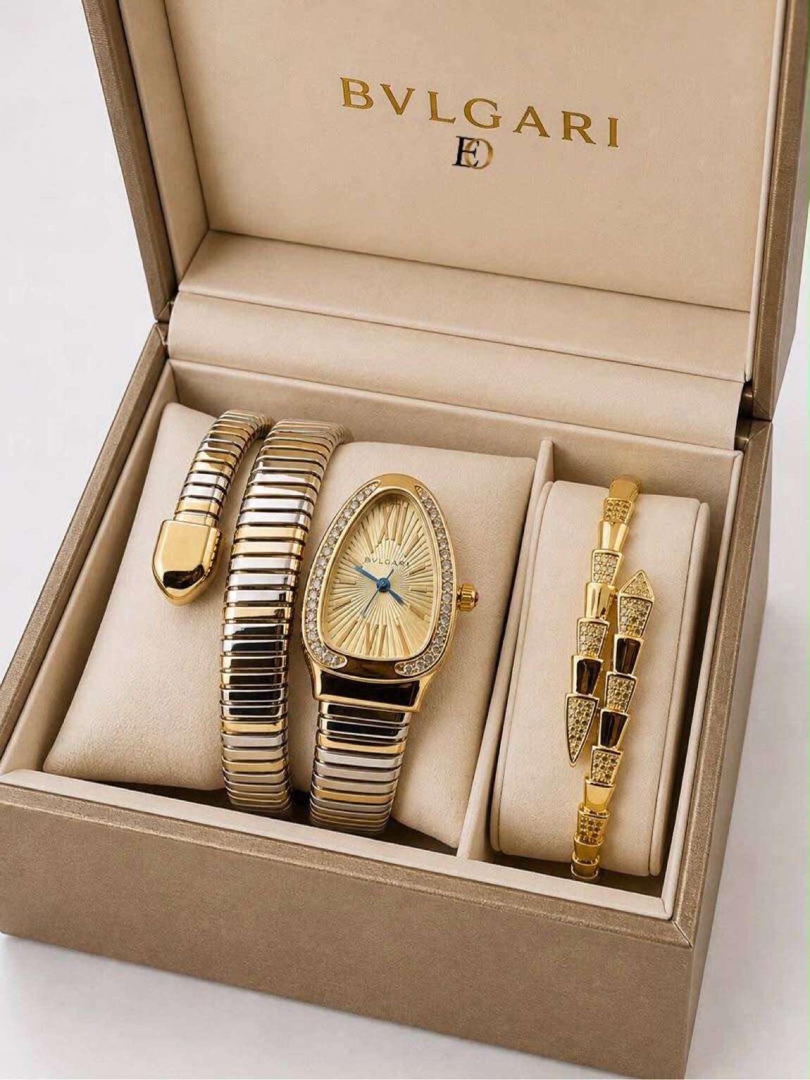 Bvlgari Kol Saati ve Bileklik Seti — görsel 4/8
