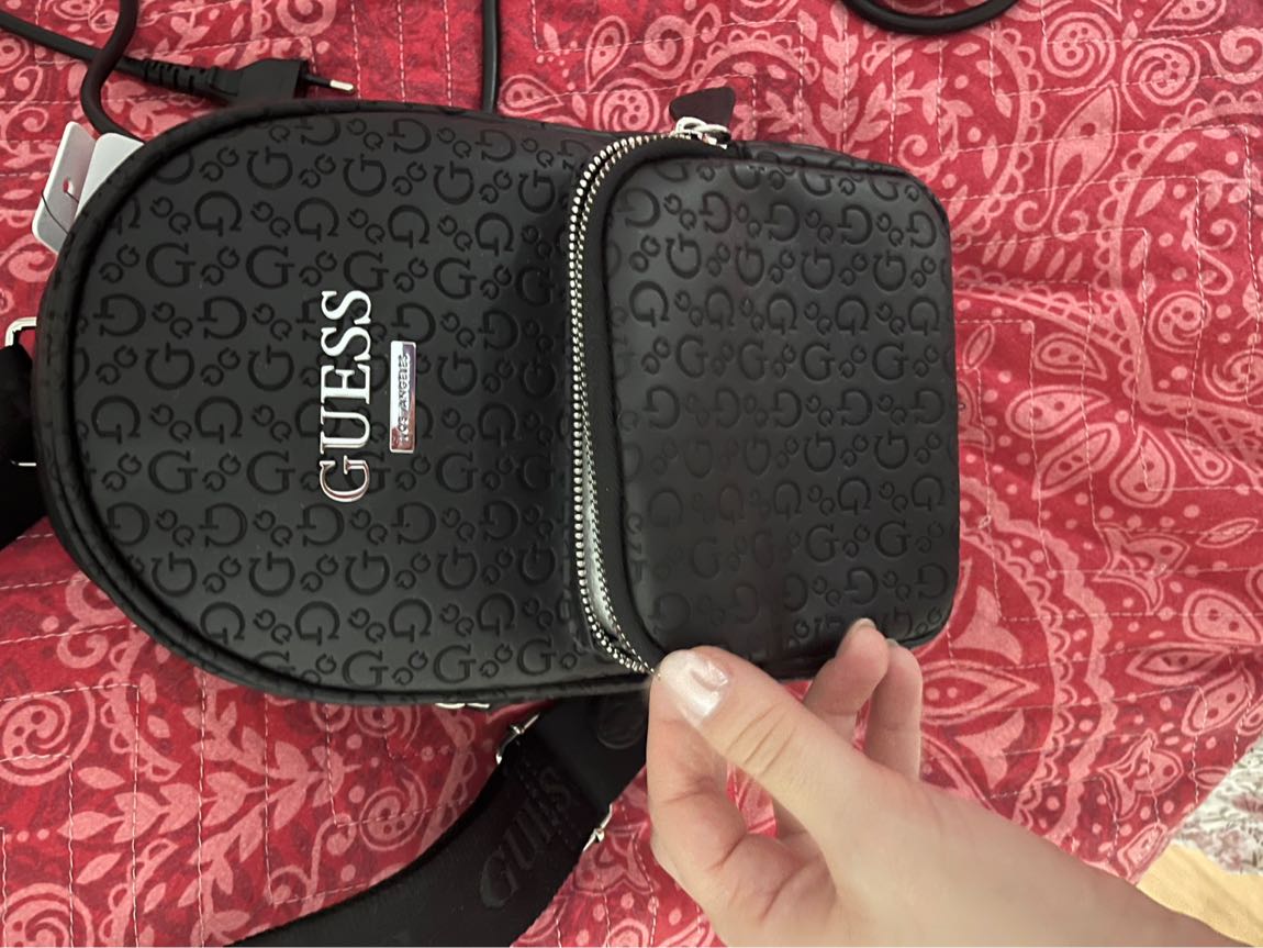 Guess çanta — görsel 3/8