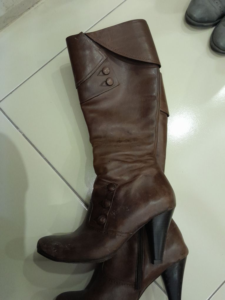 beta deri çizme — görsel 7/10