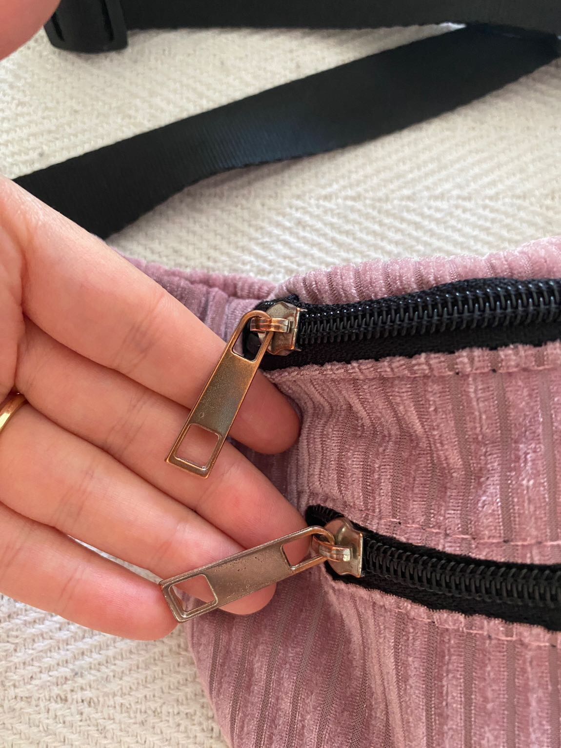 LCW pembe bel çantası — görsel 2/4
