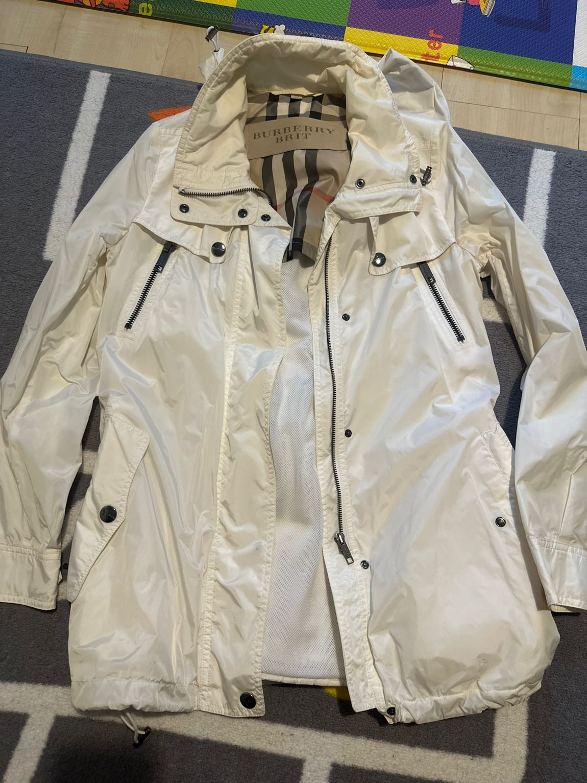 Orijinal Burberry Brit Yağmurluk — görsel 5/8