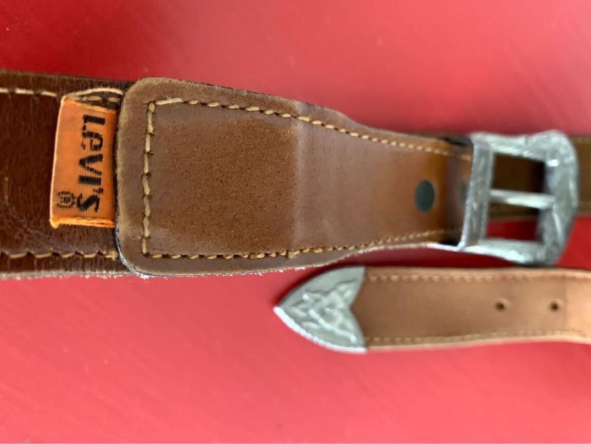 Levis 70’s Metal Detay Deri Kemer — görsel 3/4