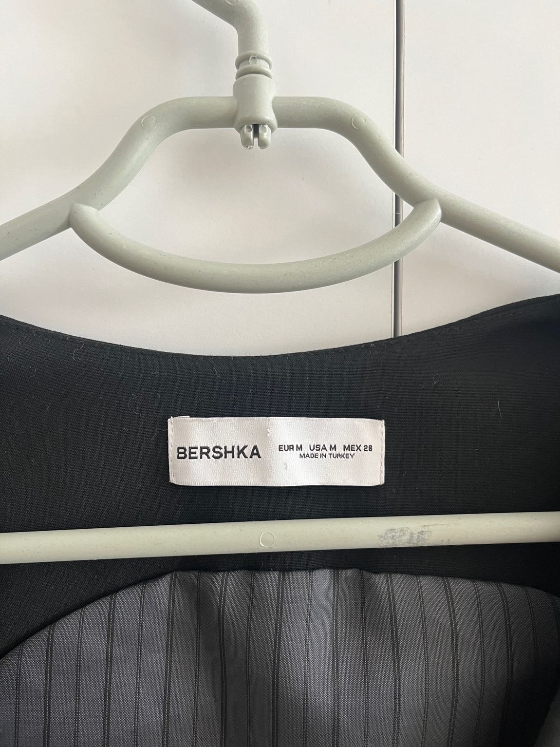 Bershka Siyah Yelek — görsel 3/5