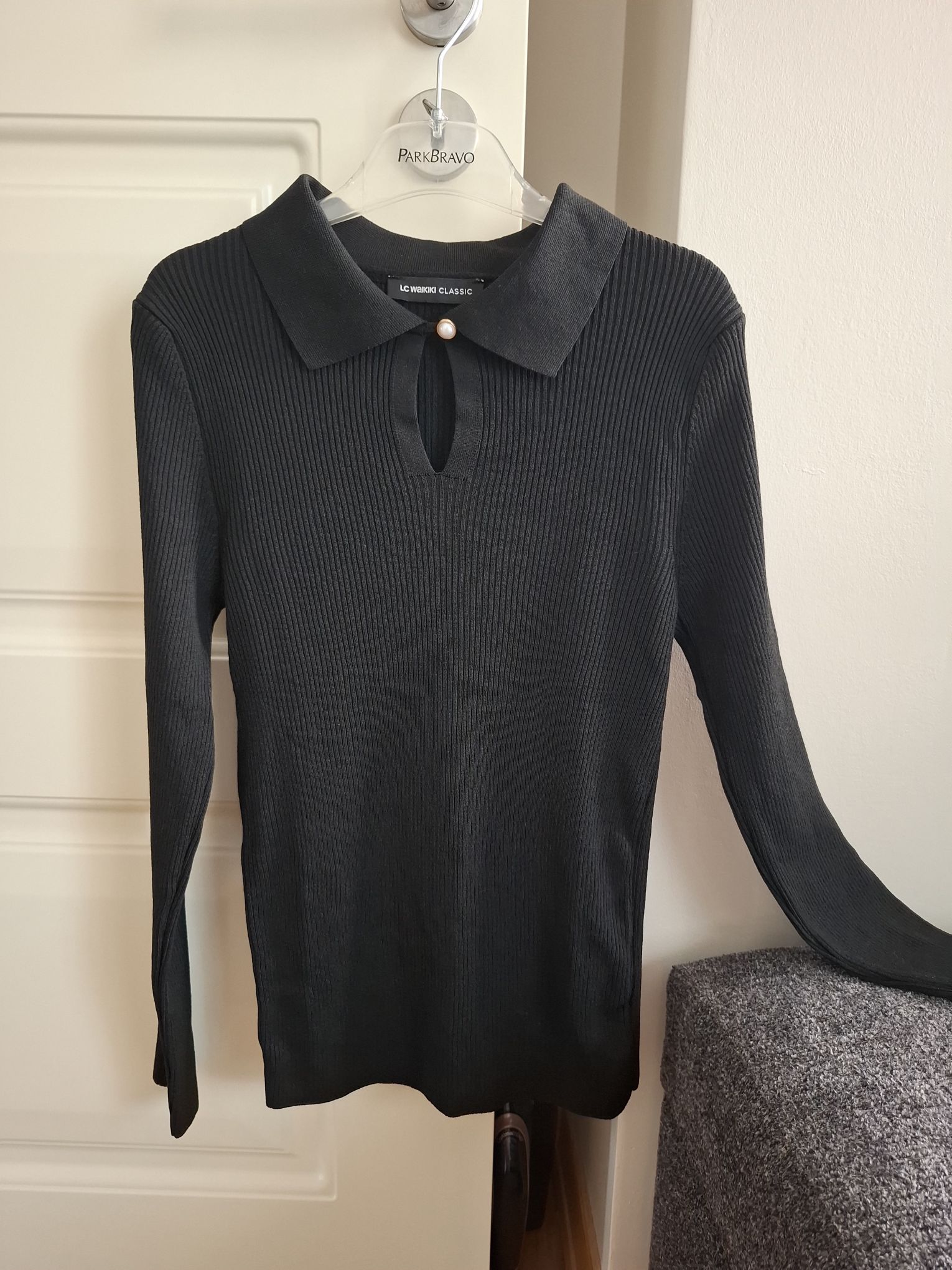 LCW Siyah Polo Yaka Triko Kazak — görsel 2/7