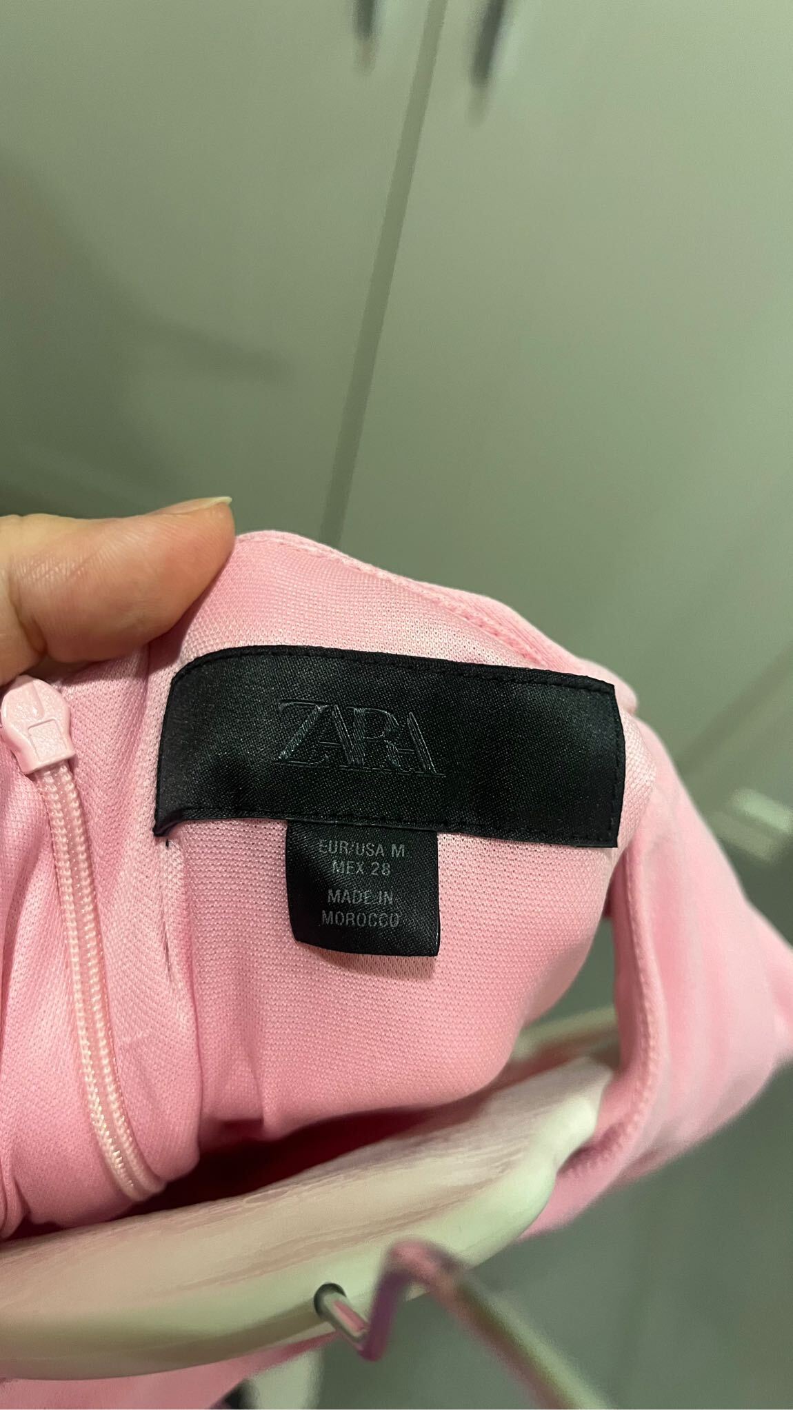 Pembe Büzgülü Detaylı Mini Elbise — görsel 3/3