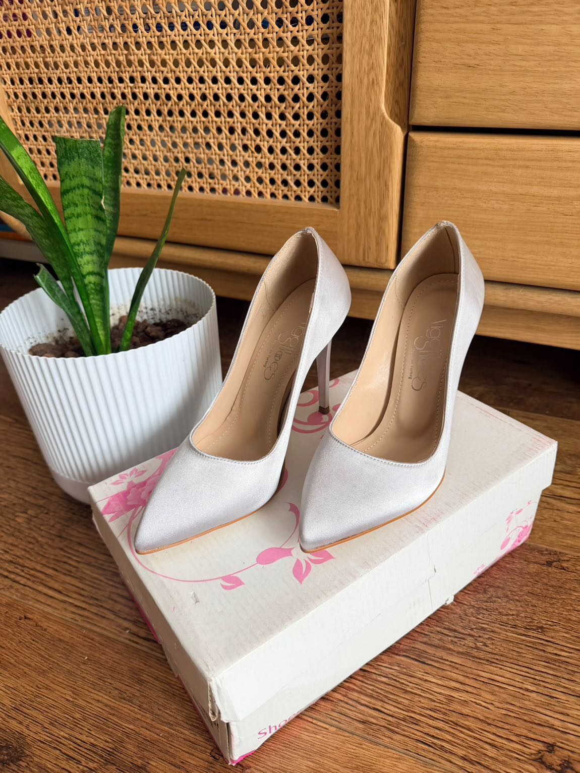 Gümüş Saten Stiletto Topuklu Ayakkabı — görsel 7/7