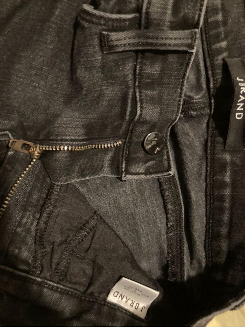 j brand — görsel 5/5