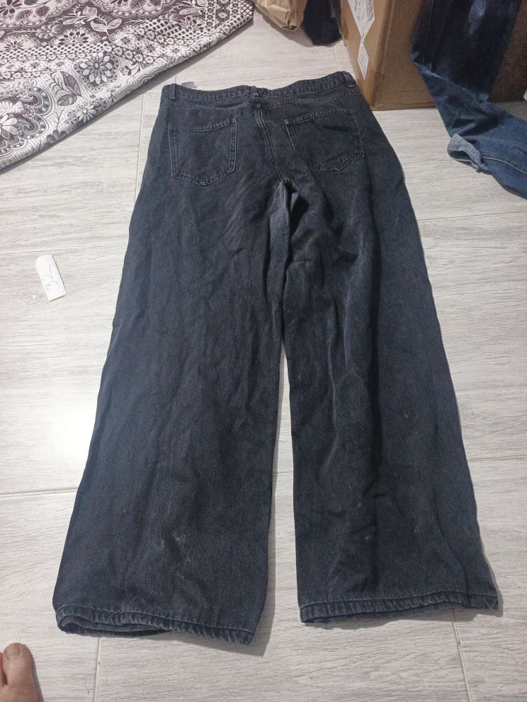 Siyah Geniş Paça Jean Pantolon — görsel 2/4