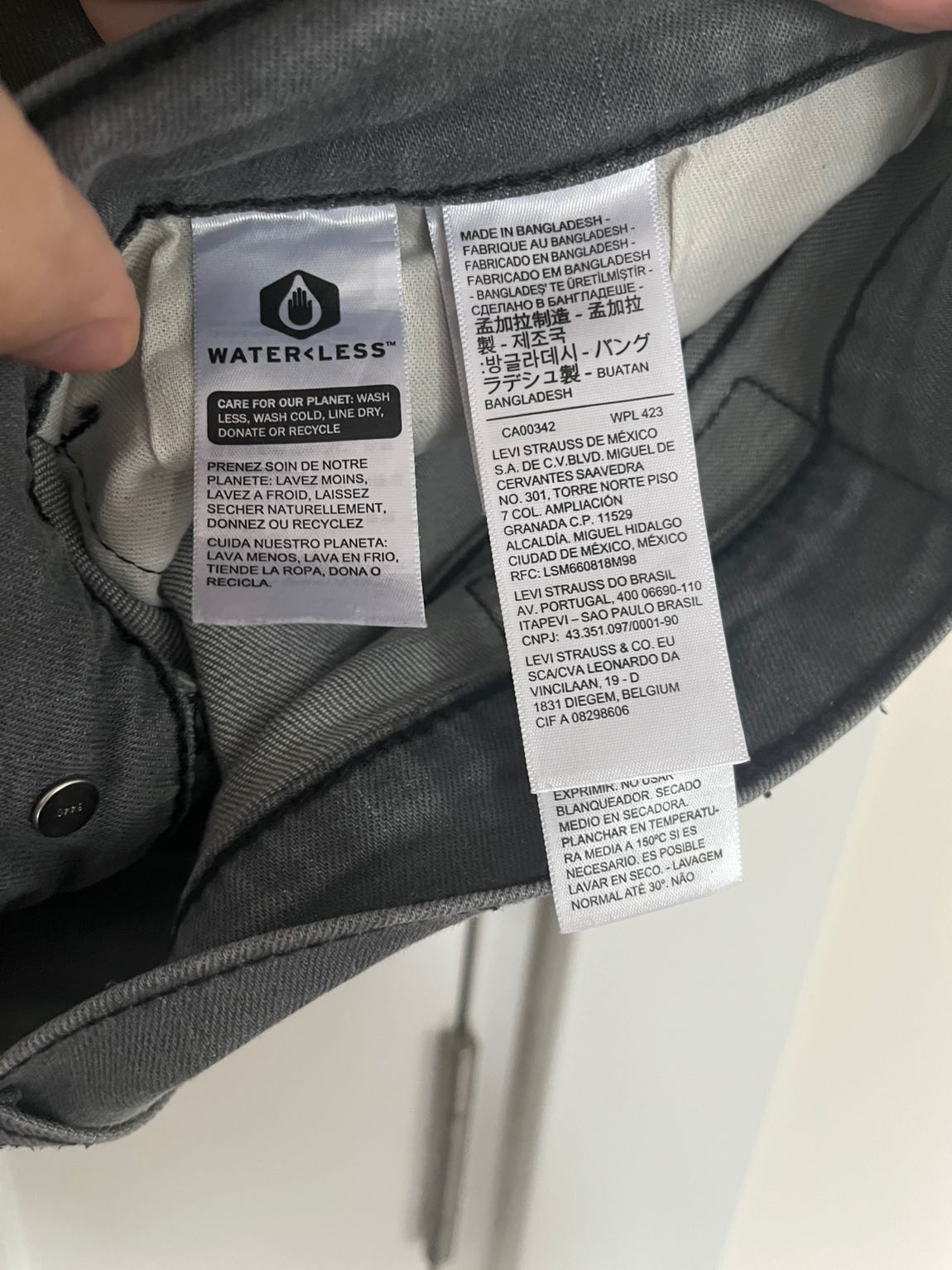 Gri Orijinal Levi's Jean Pantolon — görsel 4/9