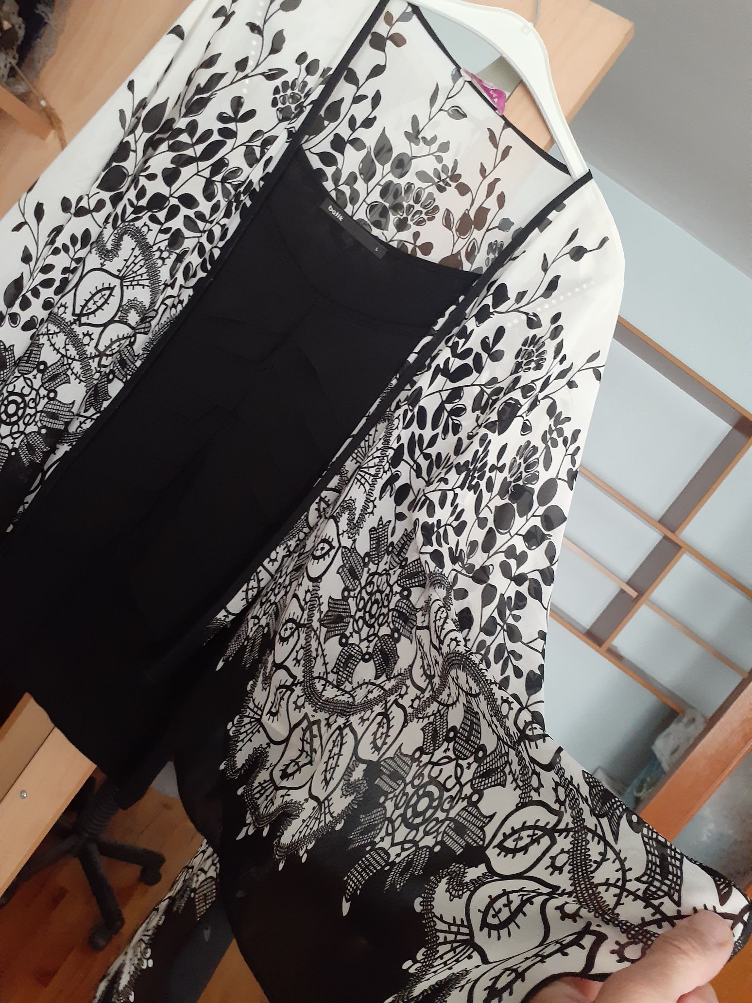Batik L marka askılı bluz — görsel 3/7